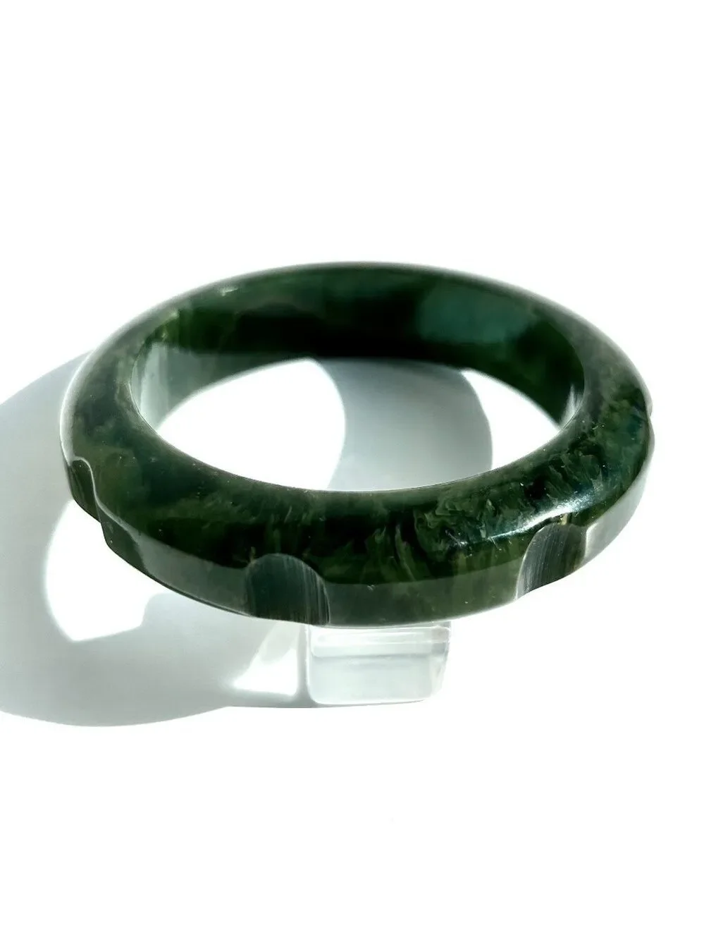 Rare 1930s-40s Carved Bakelite Bangle Bracelet